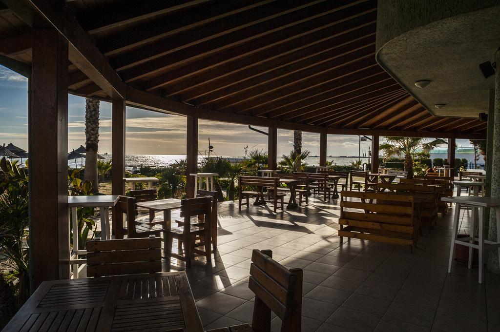 Vila Verde Beach Hotel Durres Exterior photo